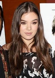 Artist Hailee Steinfeld